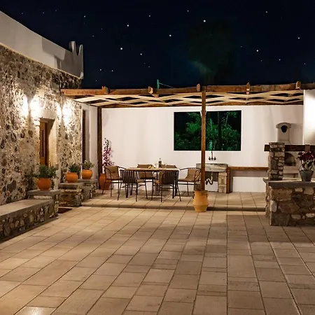 Holiday home Paradisi Stone House