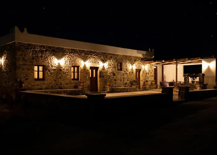 Paradisi Stone House Hébergement de vacances *