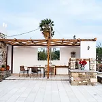 Paradisi Stone House Cos
