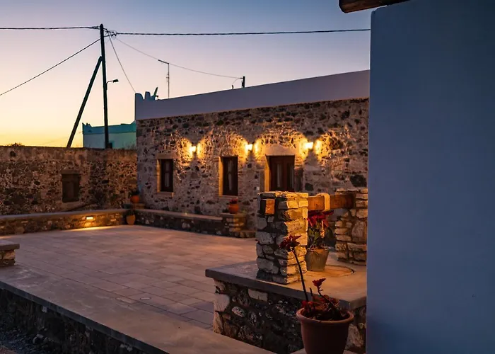 Paradisi Stone House *